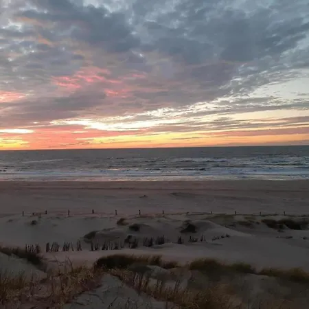 Comfortable For 6 People * Sint Maartensvlotbrug