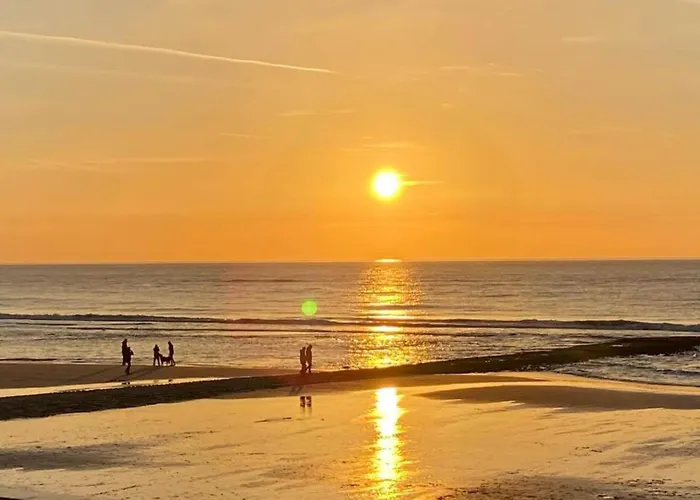 بيت للعطل Comfortable For 6 People Sint Maartensvlotbrug