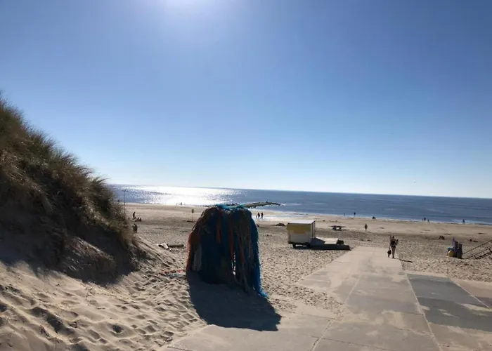 Comfortable For 6 People بيت للعطل